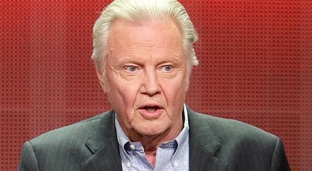 影视 小问题：乔恩·沃伊特（Jon Voight）的明星女儿是谁？