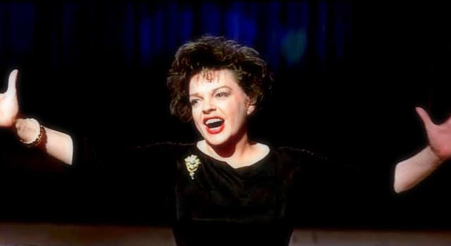 影視 小問題：朱迪·嘉蘭（Judy Garland）的最後一部電影是什麼？