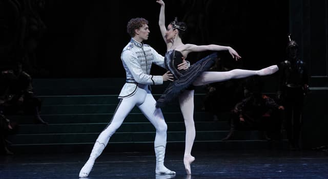 Culture Question: La plupart de la terminologie du ballet vient de quelle langue ?