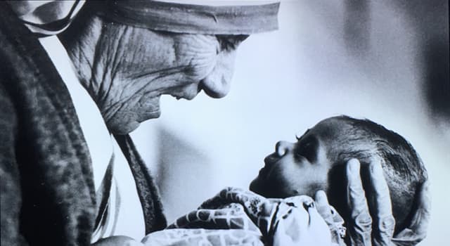 Histoire Question: Mère Teresa, en quelle année elle reçoit le prix Nobel ?