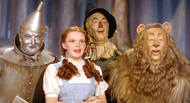 Cinema & TV Domande: Qual è il cognome di Dorothy ne "Il Mago di Oz"?