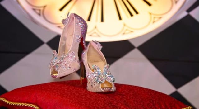 Cultuur Trivia Vraag: Wat was de originele kleur van de schoenen van Dorothy in de roman "The Wizard of Oz"?