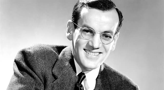 Cultuur Trivia Vraag: Welk muziekinstrument bespeelde Glenn Miller?