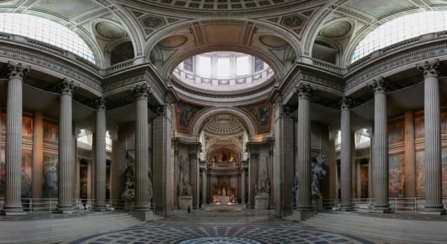 Geschiedenis Trivia Vraag: Wie was de eerste vrouw die door haar eigen verdiensten in het Pantheon begraven werd?