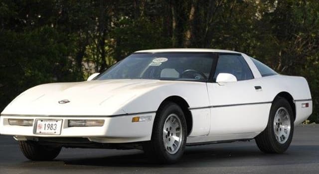 Histoire Question: Combien de Corvettes 1983 ont été vendues ?