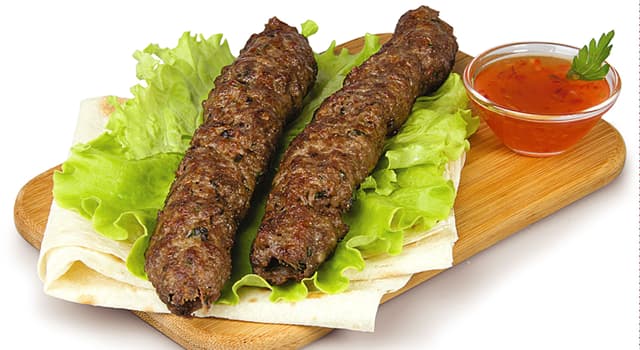 Culture Question: De quelle viande le lyulya kebab est-il typiquement faite ?