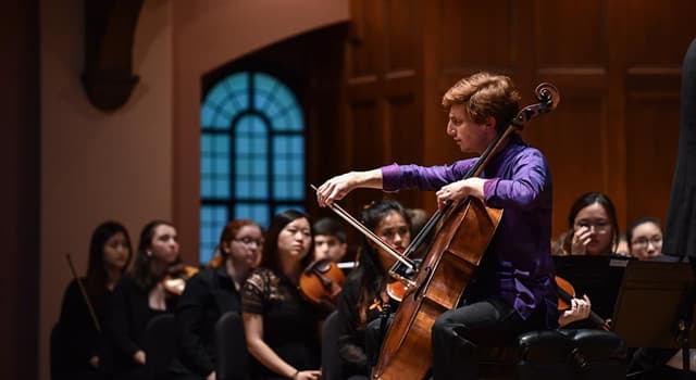 Cultuur Trivia Vraag: Hoeveel snaren heeft een cello?