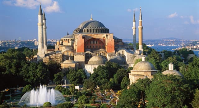 Aardrijkskunde Trivia Vraag: In welke stad staat de moskee Hagia Sophia?