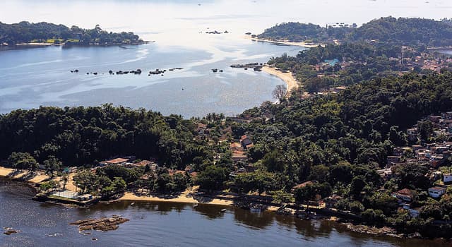 Maatschappij Trivia Vraag: Paquetá eiland, baai van Guanabara, Rio de Janeiro, heeft een stap terug in de tijd gezet. Waarom?