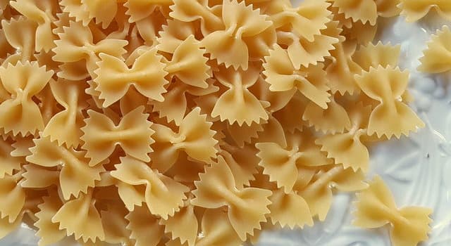Cultura Domande: Qual è il nome per questo tipo di pasta?