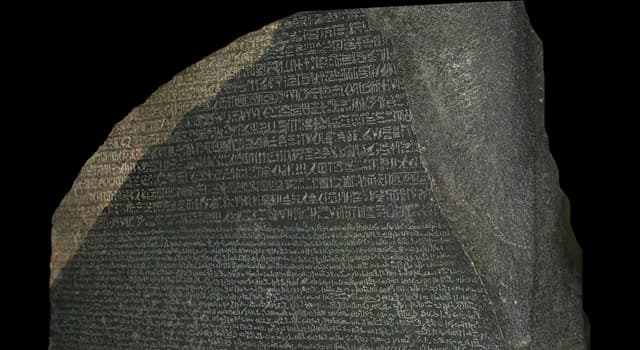 Cronologia Domande: Quale stele è diventata la chiave di decifrazione dei geroglifici egiziani?