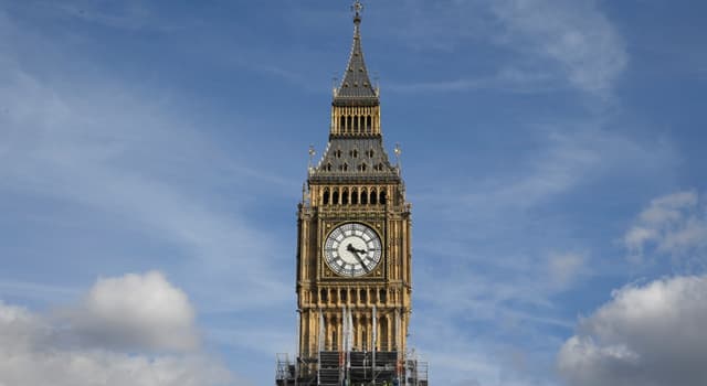 Cultura Domande: Quante facce ha l'orologio sulla torre del Big Ben?