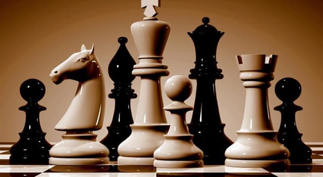 Cultura Domande: Quanti pezzi ci sono sulla scacchiera quando si inizia una partita di scacchi?