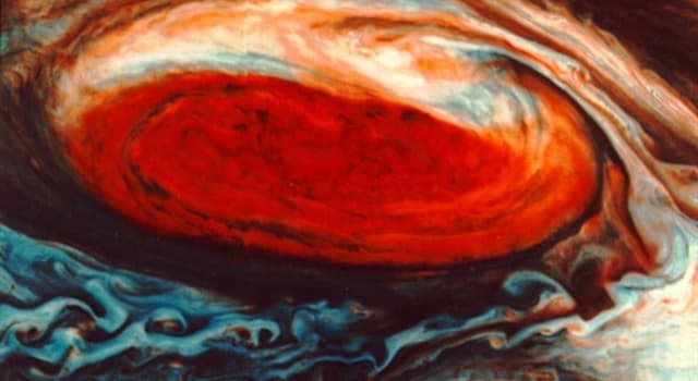Science Question: Quelle planète est célèbre pour sa grande tache rouge  ?