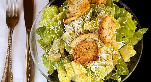 Culture Question: Qui a inventé la salade césar  ?