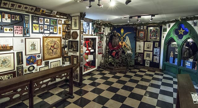 Culture Trivia Question: Where is the official 'Museum of Witchcraft and Magic' located?