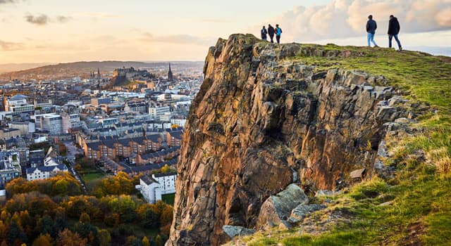 Geography Trivia Question: Which city is nicknamed Auld Reekie?