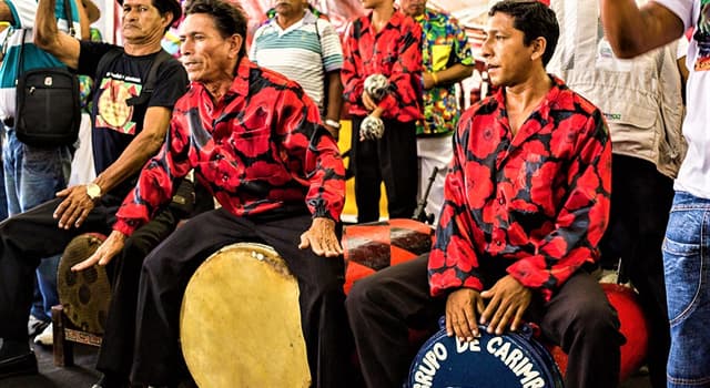 Cultura Pergunta Trivial: Em qual data a dança folclórica paraense carimbó, foi declarada como Patrimônio Cultural do Brasil?
