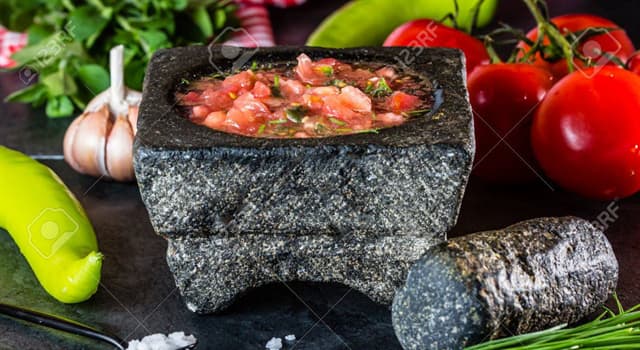 Sociedad Pregunta Trivia: En Chile, ¿cuál es la principal diferencia entre chancho en piedra y pebre?