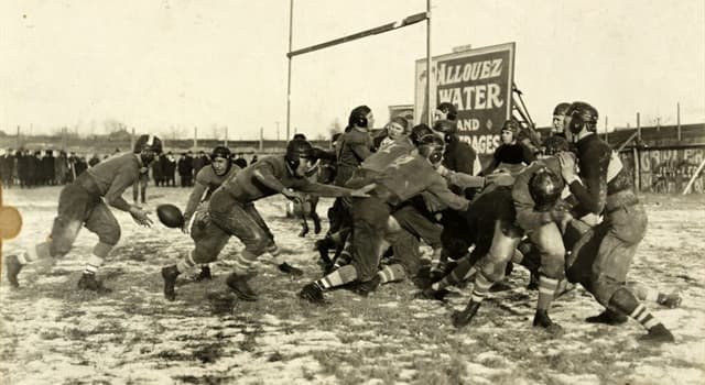 sport Pytanie-Ciekawostka: Kto był trenerem drużyny piłkarskiej Uniwersytetu Notre Dame w latach 1918–1930?