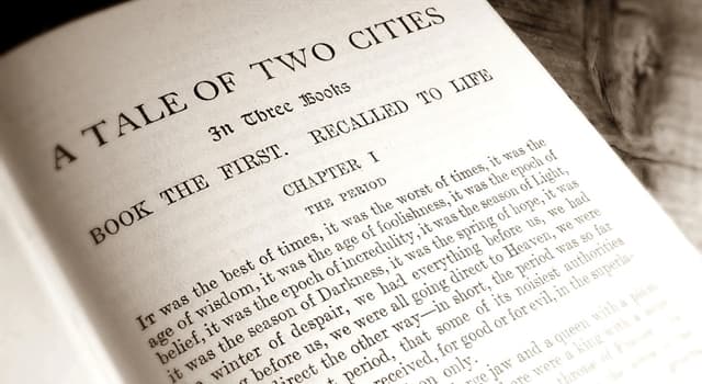 Culture Question: "Le Conte de deux cités", de Charles Dickens, se déroule au cours de quel événement historique ?