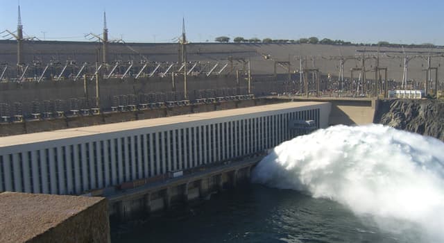 Aardrijkskunde Trivia Vraag: Op welke rivier werd de Aswandam gebouwd?