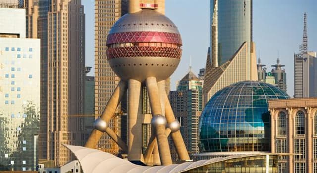 地理 小問題：東方明珠塔（Oriental Pearl Tower）位於哪個城市?