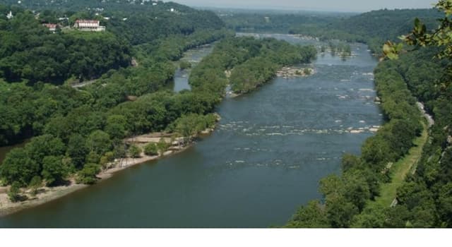 Geografía Pregunta Trivia: ¿Qué río pasa por Washington D.C.?