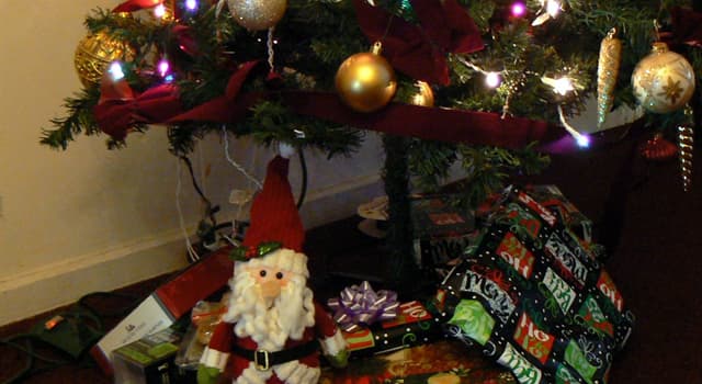 Culture Question: Quel pays a pour tradition à Noël de cacher des balais  ?