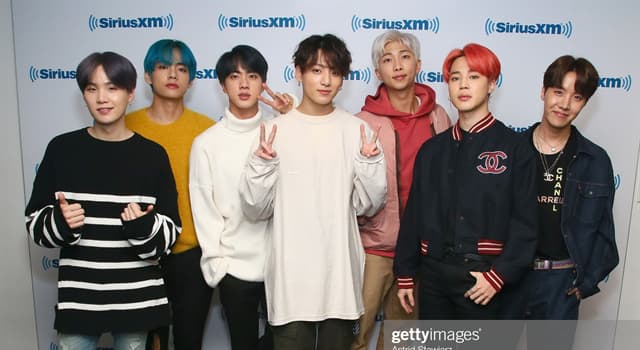 Культура Вопрос: В каком году был дебют группы BTS?