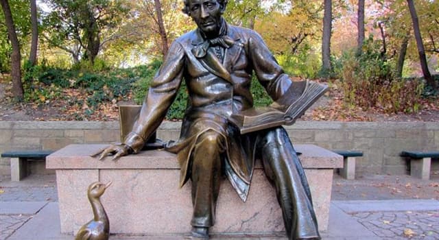 Kultur Triviafråga: Vilken Hans Christian Andersen karaktär finns som en berömd staty i Köpenhamns hamn?
