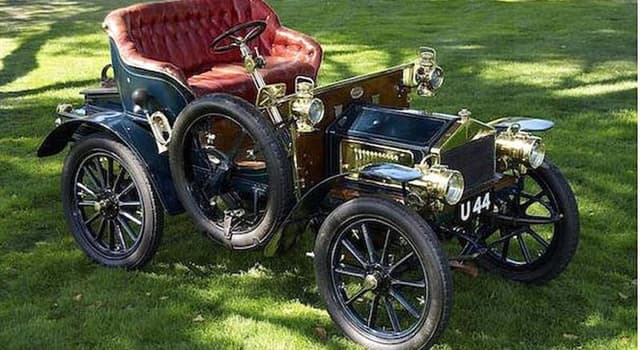 Maatschappij Trivia Vraag: Welke auto uit 1904 is dit?