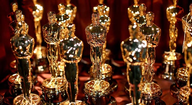 Films & TV Trivia Vraag: Wie was de eerste vrouwelijke solo gastvrouw van de Academy Awards?