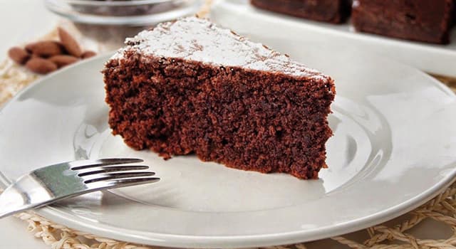 Culture Trivia Question: According to the legend, which cake was made by Neapolitan chefs instead of the  Sacher cake?
