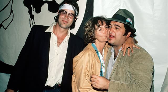Movies & TV Trivia Question: How old was actor/comedian John Belushi when he died?