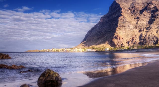 Geography Trivia Question: In which ocean is La Gomera island, one of the Canary Islands, located?