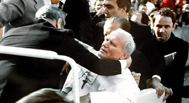History Trivia Question: In which year was the assassination attempt on Pope John Paul II by Mehmet Ali Ağca?