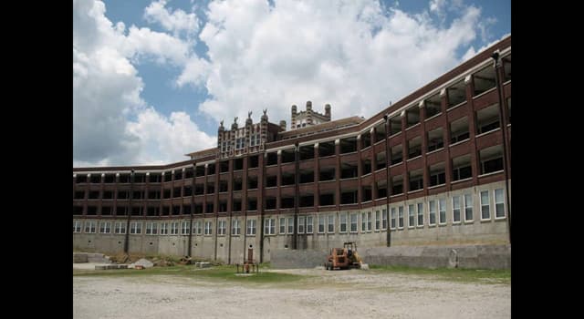 Geography Trivia Question: Where is Waverly Hills Sanatorium located?