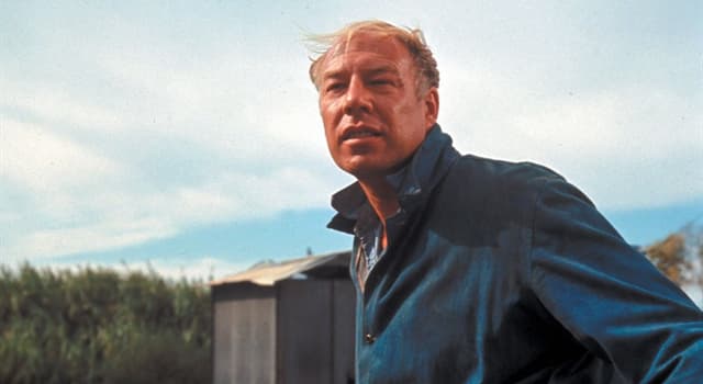 Movies & TV Trivia Question: Where was actor George Kennedy born?