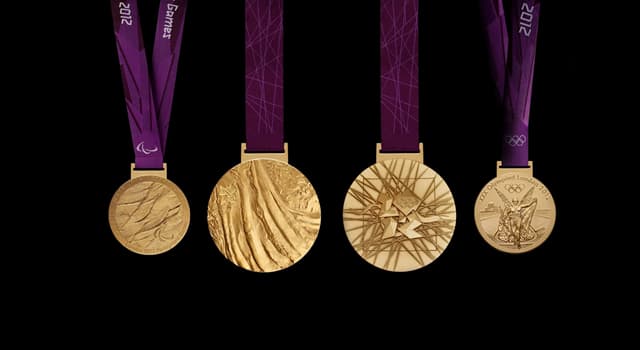 Sport Trivia Question: Who was the first American woman to win four titles in a single Olympiad?
