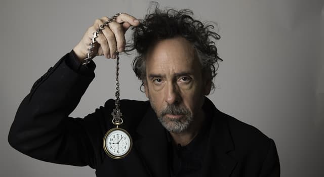 Movies & TV Trivia Question: With whom did Tim Burton develop a romantic relationship from 2001 till 2014?
