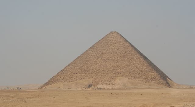 Geschiedenis Trivia Vraag: In welk land staat de zogenaamde 'Rode Piramide'?