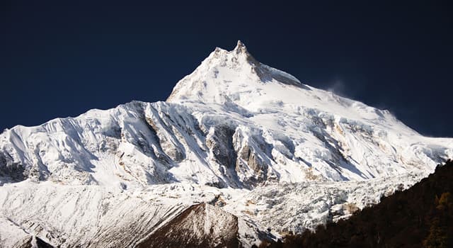 Geography Trivia Question: What number of mountains higher than 8,000 metres above sea level are recognised as eight-thousanders?