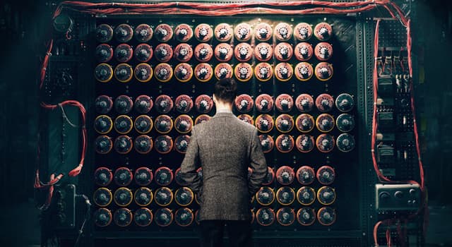 Кино Вопрос: Какой актёр сыграл роль Алана Тьюринга в фильме «Игра в имитацию»?