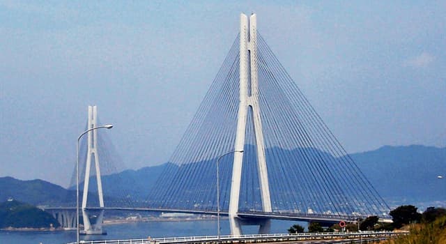 Geografía Pregunta Trivia: ¿En qué país está situado el puente Tatara?