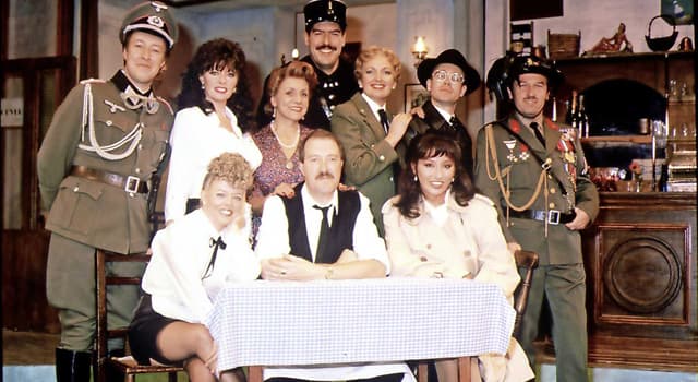 Films & TV Trivia Vraag: Hoe heet de café-eigenaar in de serie ''Allo 'Allo'?