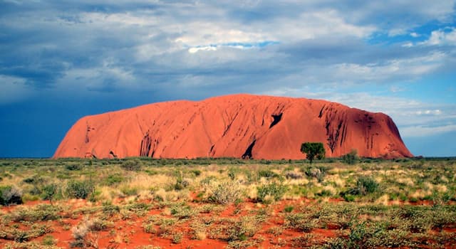 Geografia Pytanie-Ciekawostka: Która z tych nazwa służy do określenia obszaru obejmującego Australię, Nową Zelandię i wysp w ich okolicach?