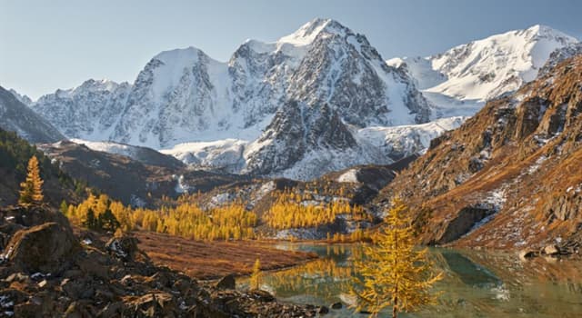 Aardrijkskunde Trivia Vraag: Op welk continent ligt het Altaigebergte?