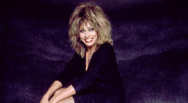 Toplum Trivia Sorusu: Resimdeki kişi kimdir?