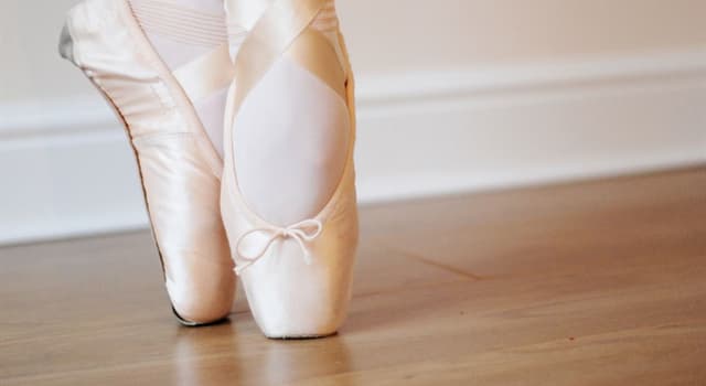 Cultuur Trivia Vraag: Welke van deze schoenen is een type schoen dat door balletdansers wordt gedragen?